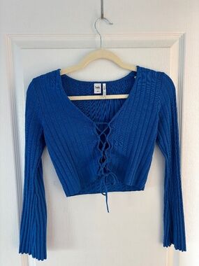 Twik Blue top